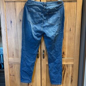 Women's Skinny Jeans in Blue